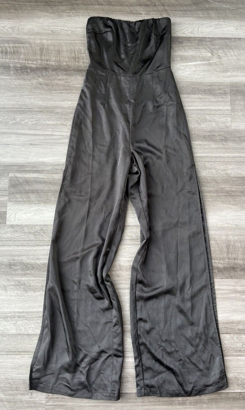 Lulus Black Strapless Satin Jumpsuit Size XS Zip Date Night Wide Leg Slit R1123